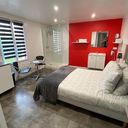 Bed and Breakfast Aux Charmes 1 Isques Экстерьер фото