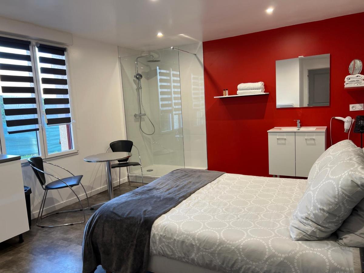 Bed and Breakfast Aux Charmes 1 Isques Экстерьер фото