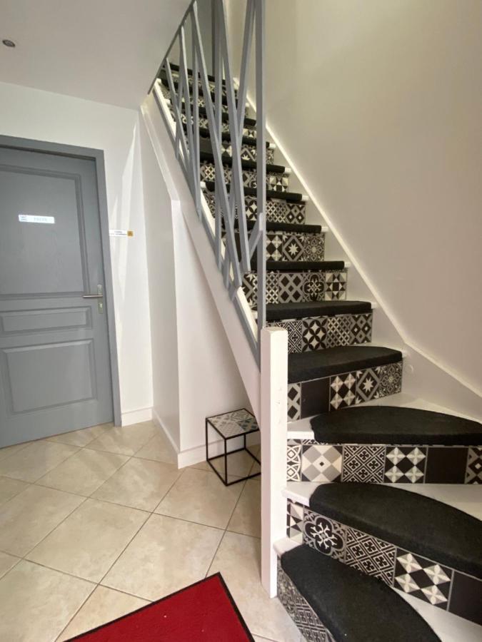 Bed and Breakfast Aux Charmes 1 Isques Экстерьер фото